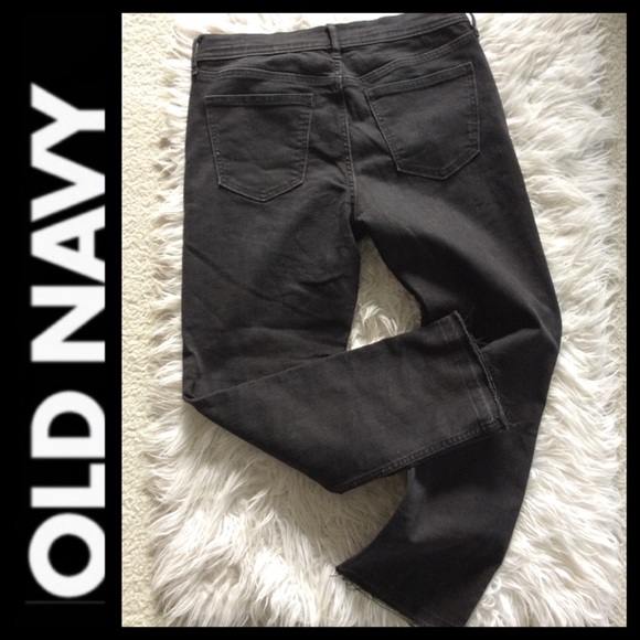 NWOT Old Navy High Rise Perfect Straight Jean - Picture 3 of 6